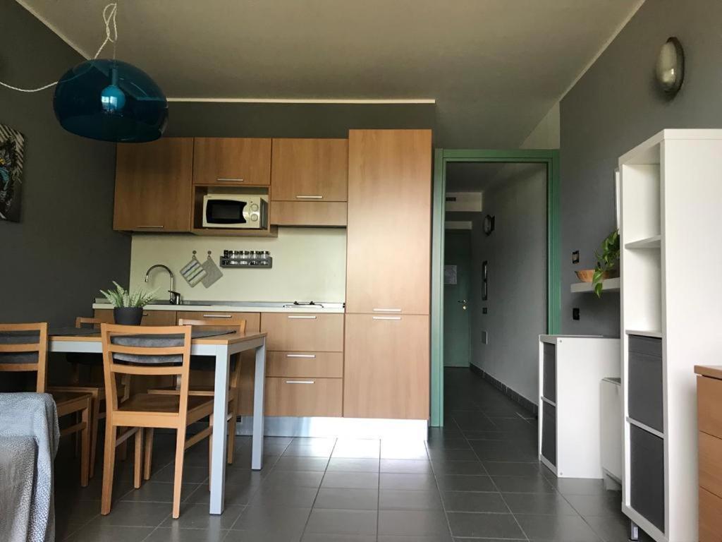 46 Vale C'E' Al Villaggio Olimpico Di Colle Sestriere Exteriör bild