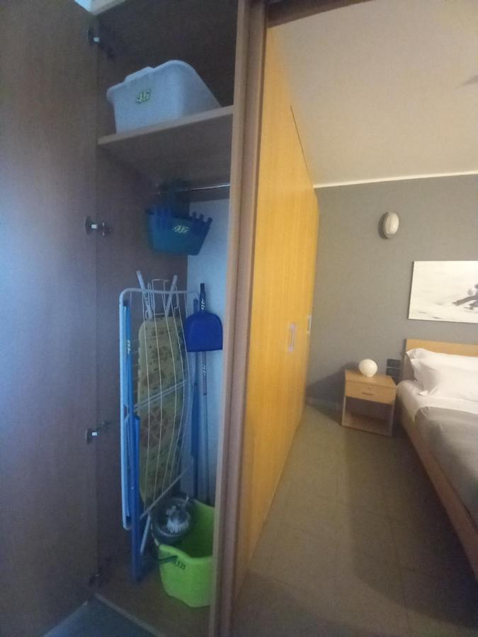 46 Vale C'E' Al Villaggio Olimpico Di Colle Sestriere Exteriör bild